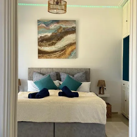 Strandhaus Am Olymp Néa Meságkala