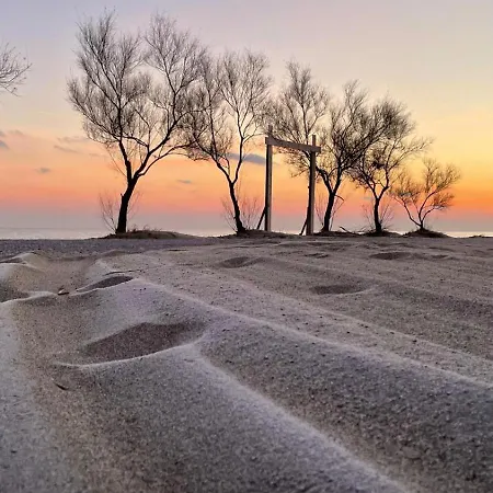 Strandhaus Am Olymp * Néa Meságkala