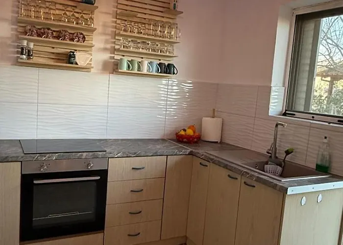 Strandhaus Am Olymp Néa Meságkala